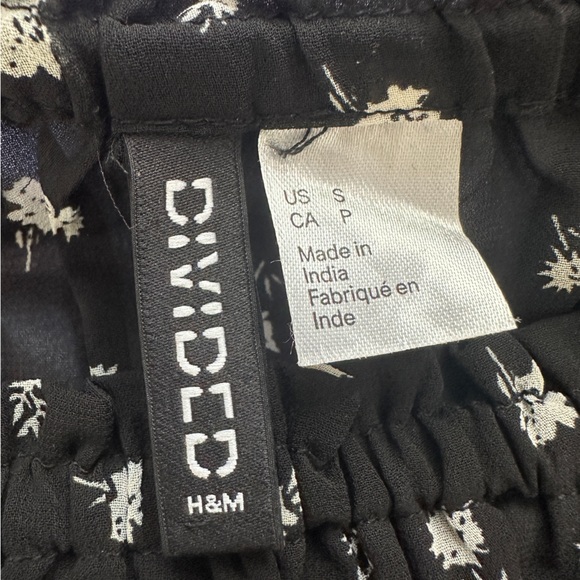 H&M divided black and white floral long sleeve ruffle crop top casual fall S - Picture 12 of 12